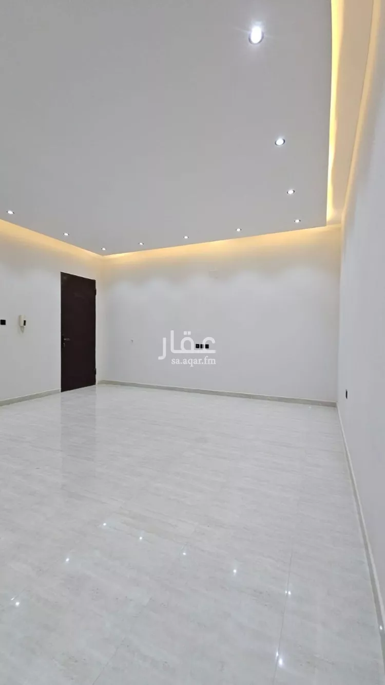 دور للبيع في شارع ابن عبدالقاهر, حي طويق, مدينة الرياض, منطقة الرياض صورة 4