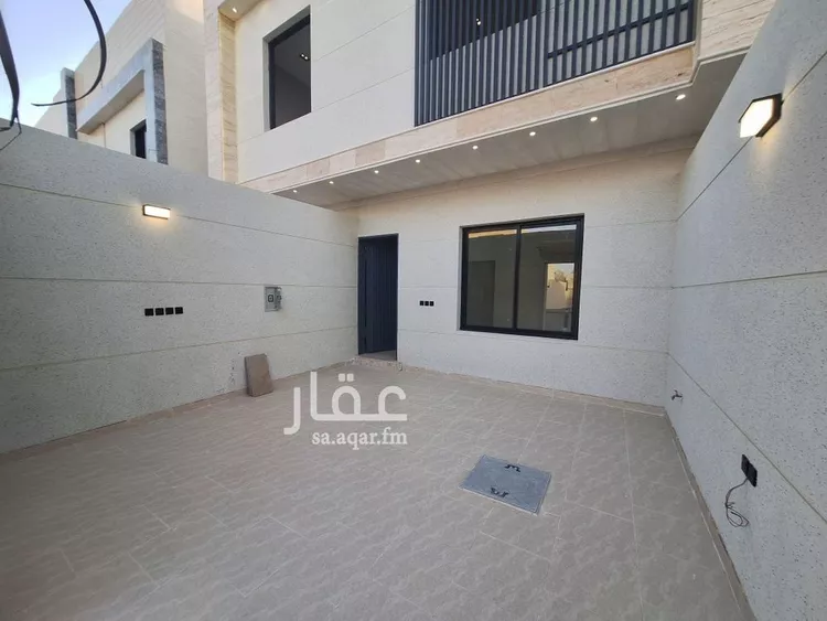 فيلا للبيع في شارع هبة الله الخطيب, حي عكاظ, مدينة الرياض, منطقة الرياض صورة 4
