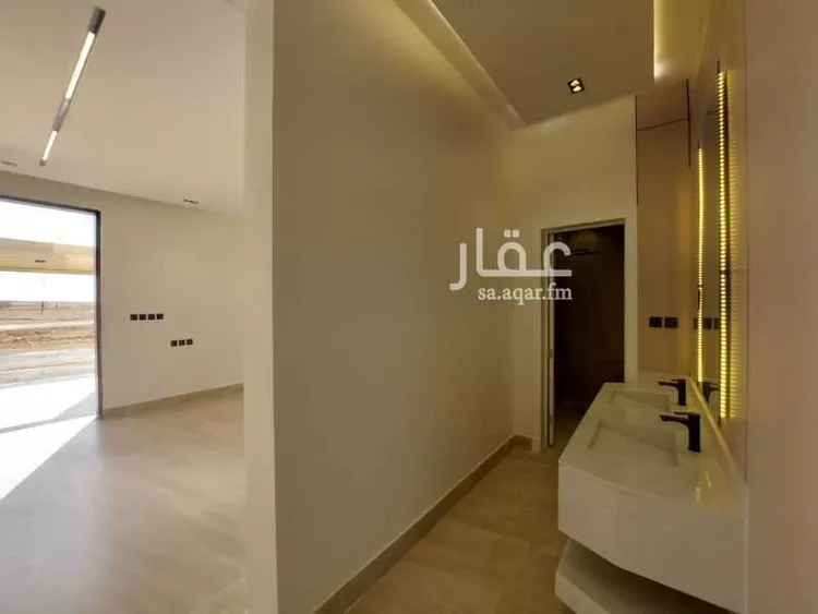 Floor for Sale in Riyadh Dahiat Namar 8