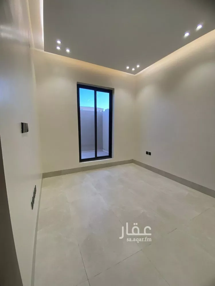 فيلا للبيع في شارع إبراهيم رفعت, حي عكاظ, مدينة الرياض, منطقة الرياض 13
