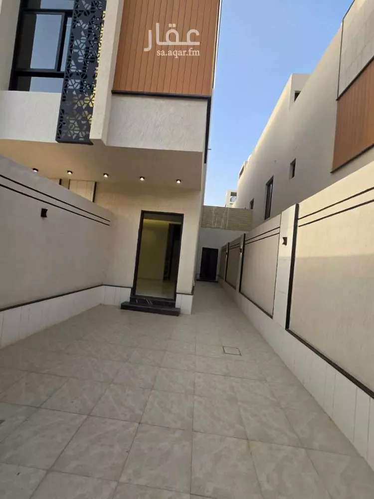 Floor for Sale in Riyadh Tuwaiq 6