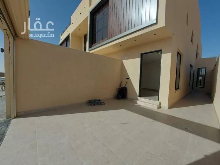 Floor for Sale in Riyadh Dahiat Namar 7