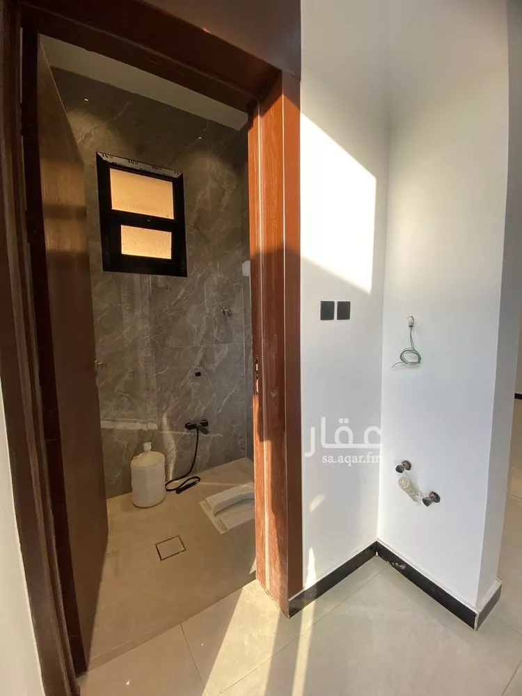 دور للبيع في شارع القطيم, حي الحزم, مدينة الرياض, منطقة الرياض صورة 4