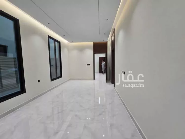 Floor for Sale in Riyadh Tuwaiq 7