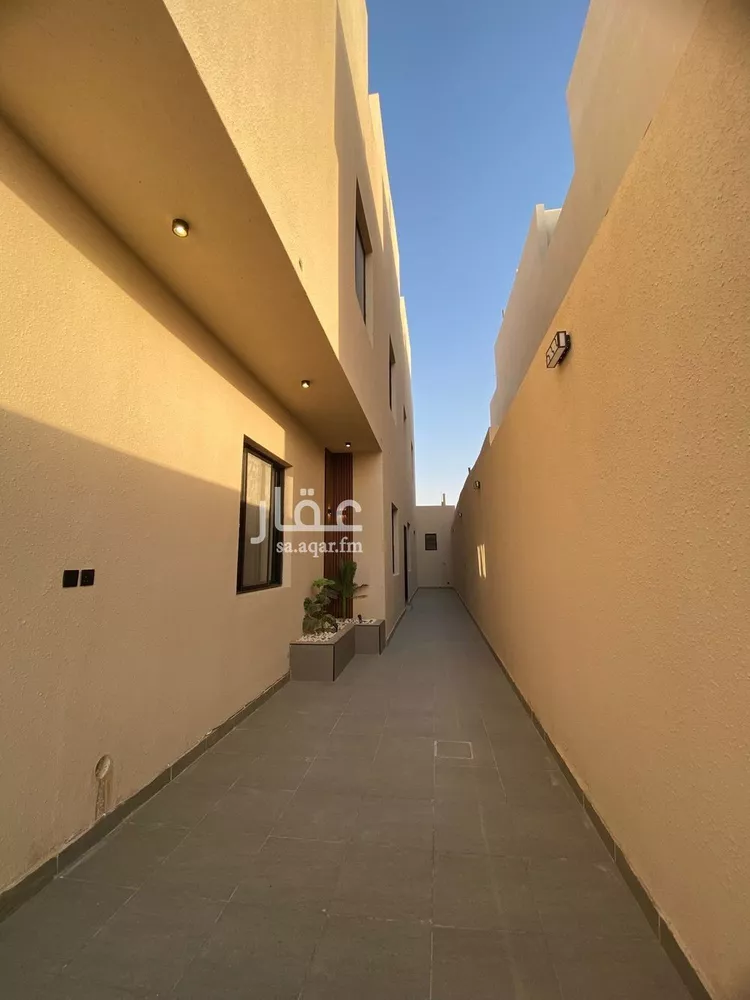 دور للبيع في شارع القطيم, حي الحزم, مدينة الرياض, منطقة الرياض صورة 3