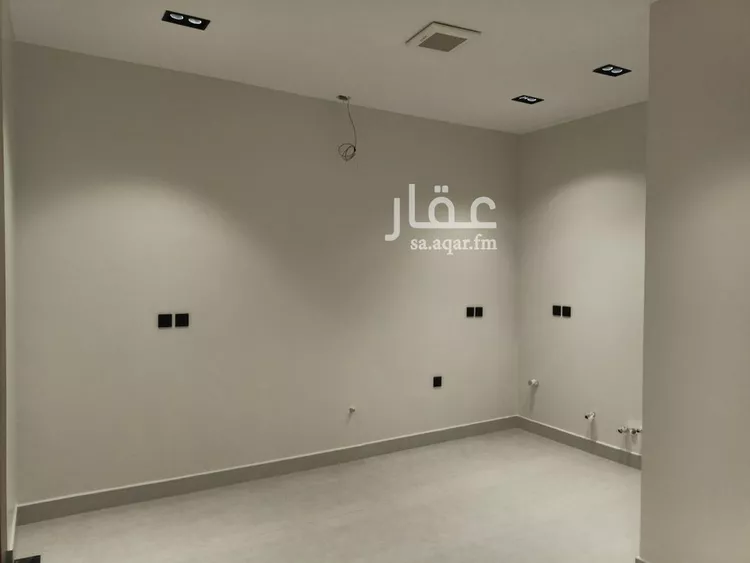 دور للبيع في شارع ابن مسافر, حي السويدي, مدينة الرياض, منطقة الرياض صورة 5