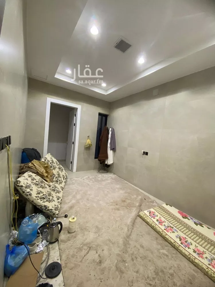 فيلا للبيع في شارع إبراهيم رفعت, حي عكاظ, مدينة الرياض, منطقة الرياض 6