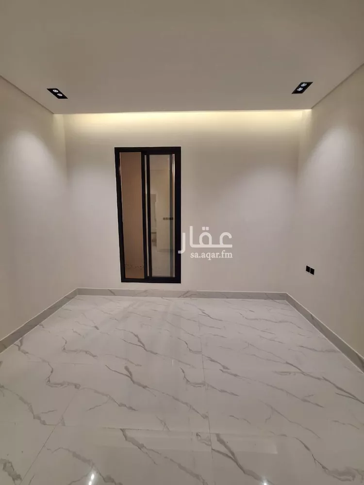 دور للبيع في شارع الوليد بن عطاء, حي طويق, مدينة الرياض, منطقة الرياض صورة 3