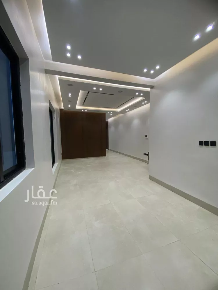 فيلا للبيع في شارع إبراهيم رفعت, حي عكاظ, مدينة الرياض, منطقة الرياض 12