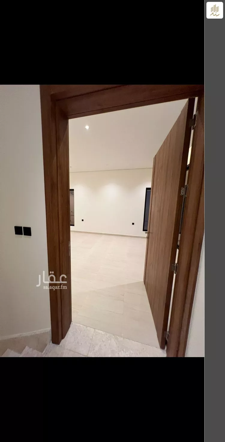 دور للبيع في شارع الفئ, حي الربيع, مدينة الرياض, منطقة الرياض صورة 2