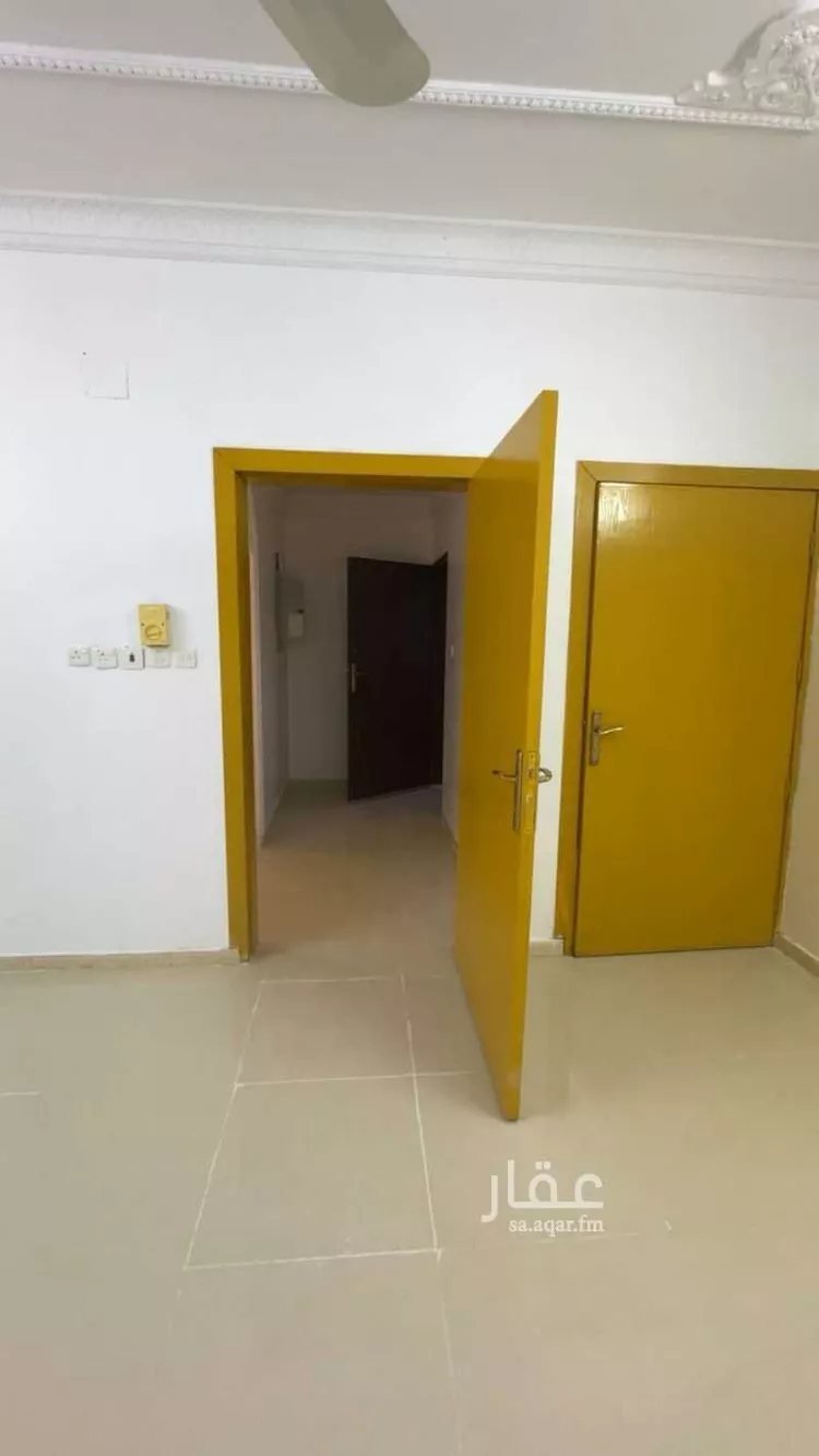 شقة للإيجار في شارع شارع رقم 272, حي ظهرة لبن, مدينة الرياض, منطقة الرياض