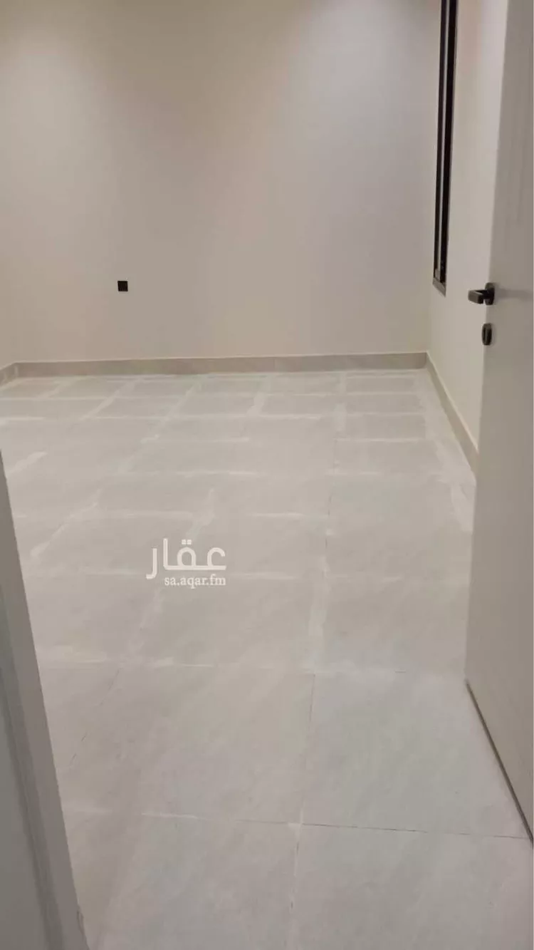 دور للبيع في شارع إبراهيم الأنصاري, حي بدر, مدينة الرياض, منطقة الرياض 11