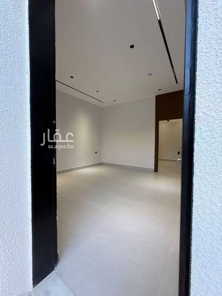 فيلا للبيع في شارع خلف بن معدان, حي بدر, مدينة الرياض, منطقة الرياض صورة 5