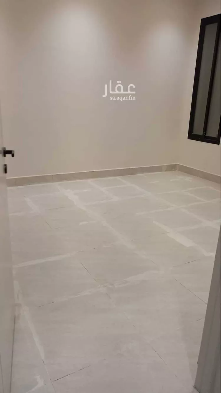 دور للبيع في شارع إبراهيم الأنصاري, حي بدر, مدينة الرياض, منطقة الرياض 9