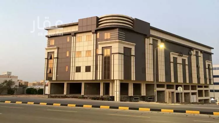 عمارة للإيجار في شارع الحارث بن قيس الكندي, حي المنار, مدينة بريده, منطقة القصيم صورة 2