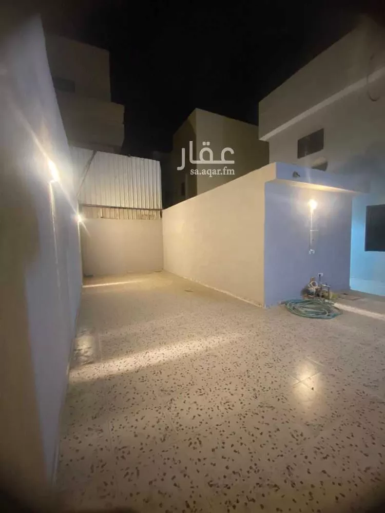 فيلا للإيجار في شارع المجزل, حي المعيزيلة, مدينة الرياض, منطقة الرياض صورة 2