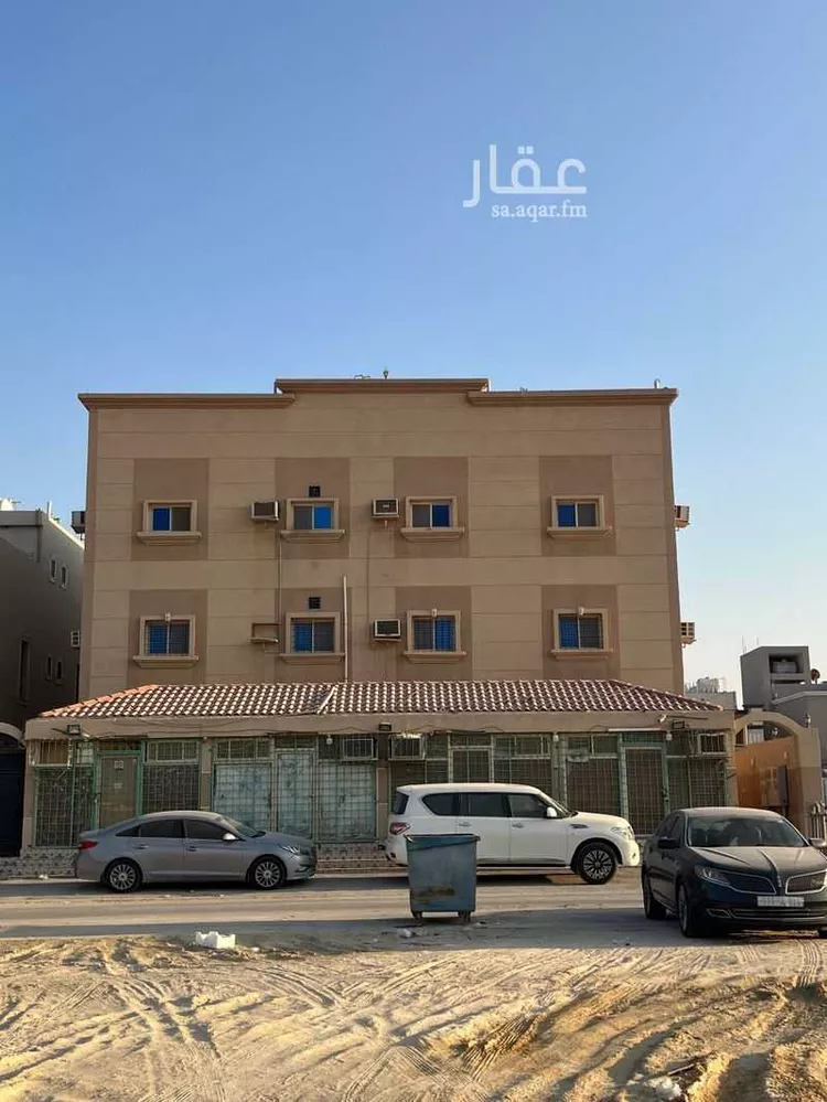 عمارة للبيع في شارع ابن العربي, حي ضاحية الملك فهد, مدينة الدمام, المنطقة الشرقية
