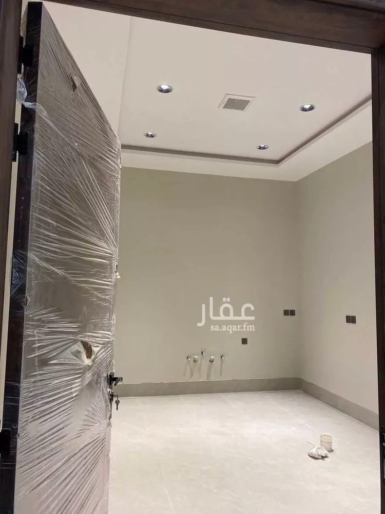 فيلا للبيع في شارع بدرالدين المرجاني, حي المهدية, مدينة الرياض, منطقة الرياض صورة 5