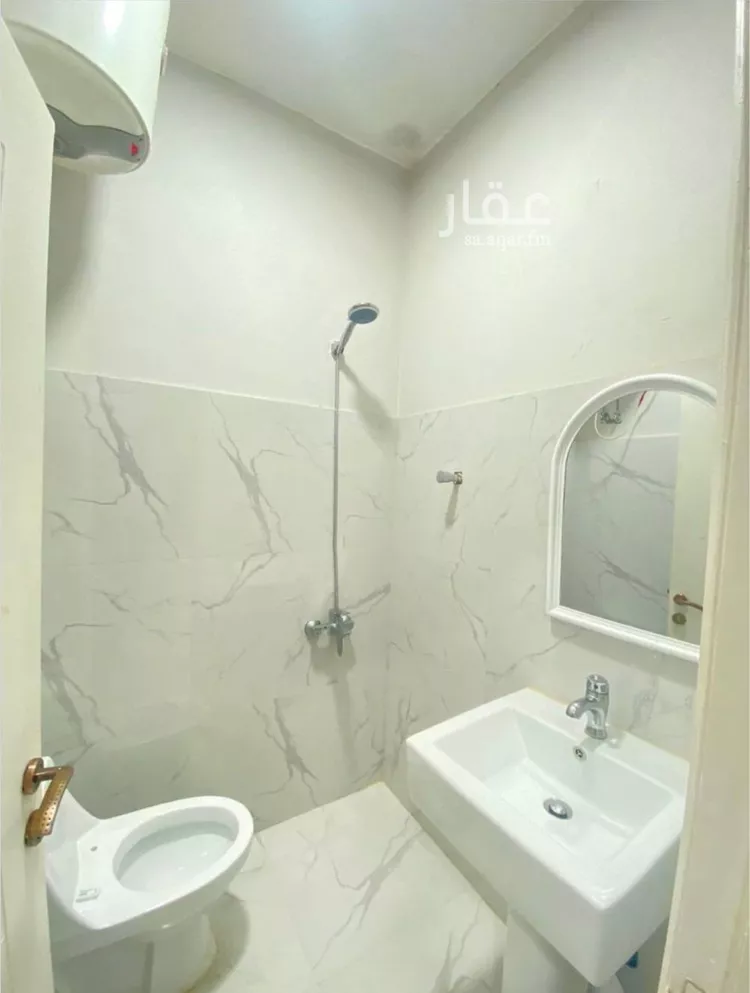 شقة للإيجار في شارع الرمح, حي العقيق, مدينة الرياض, منطقة الرياض 18