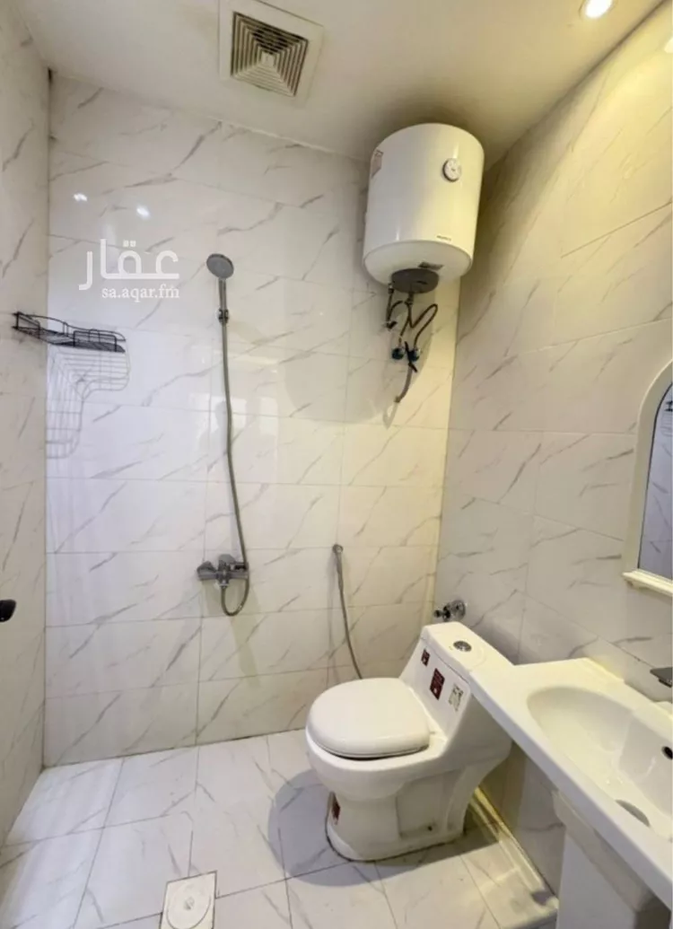 شقة للإيجار في شارع عبدالله الخرجي, حي الملقا, مدينة الرياض, منطقة الرياض 11