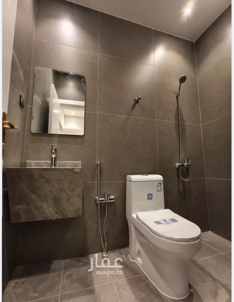 شقة للإيجار في شارع حمد الجاسر, حي الورود, مدينة الرياض, منطقة الرياض صورة 4