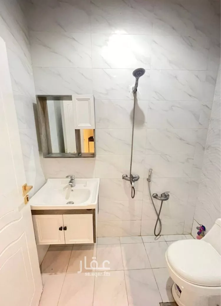 شقة للإيجار في شارع الدهناء, حي الملقا, مدينة الرياض, منطقة الرياض صورة 3