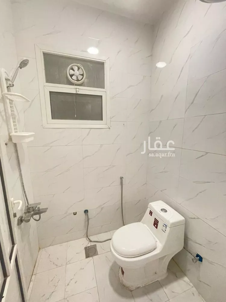شقة للإيجار في شارع عبدالله الخرجي, حي الملقا, مدينة الرياض, منطقة الرياض 15