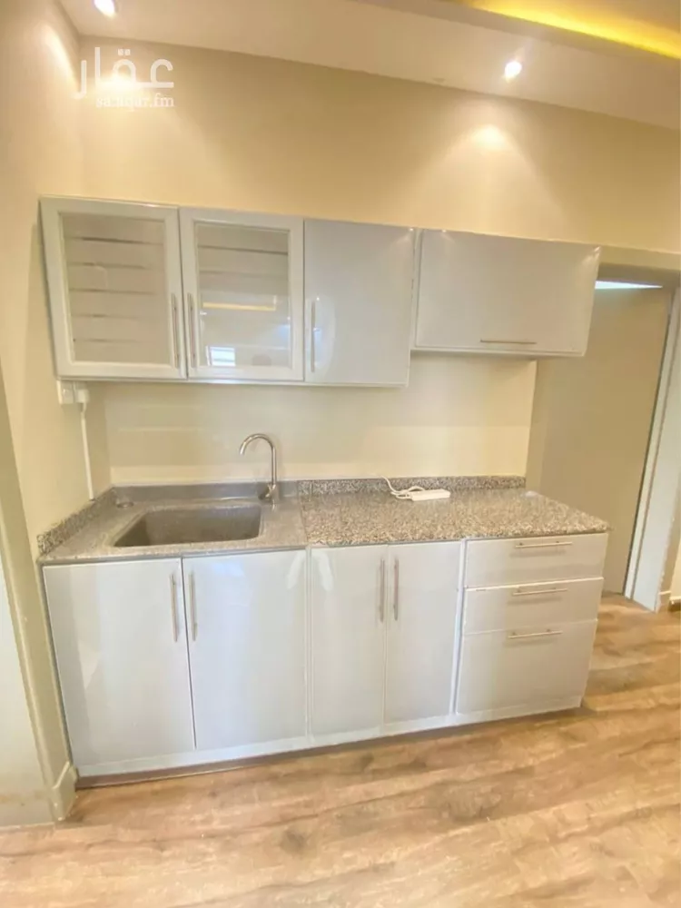 شقة للإيجار في شارع التحلية, حي العقيق, مدينة الرياض, منطقة الرياض صورة 3