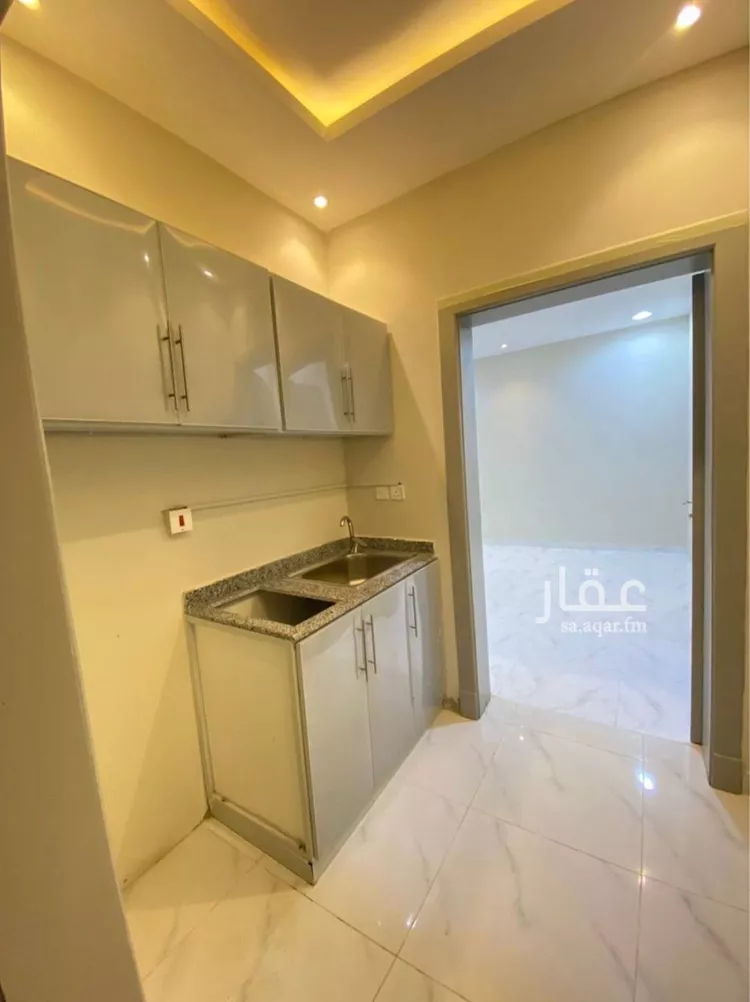 شقة للإيجار في شارع التحلية, حي العقيق, مدينة الرياض, منطقة الرياض 14