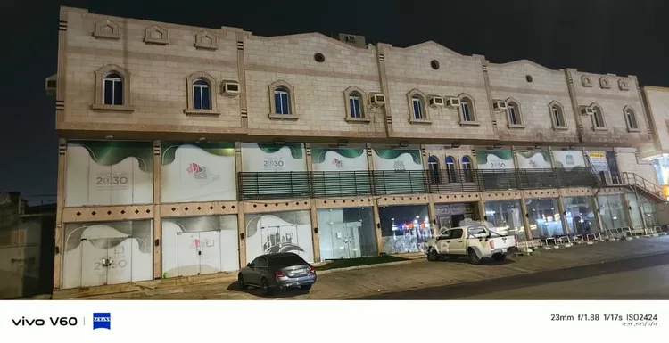 عمارة للإيجار في شارع مجاهد بن يوسف بن علي العمري, حي القرينية, مدينة جدة, منطقة مكة المكرمة 5