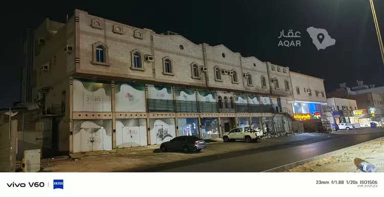 عمارة للإيجار في شارع مجاهد بن يوسف بن علي العمري, حي القرينية, مدينة جدة, منطقة مكة المكرمة 3