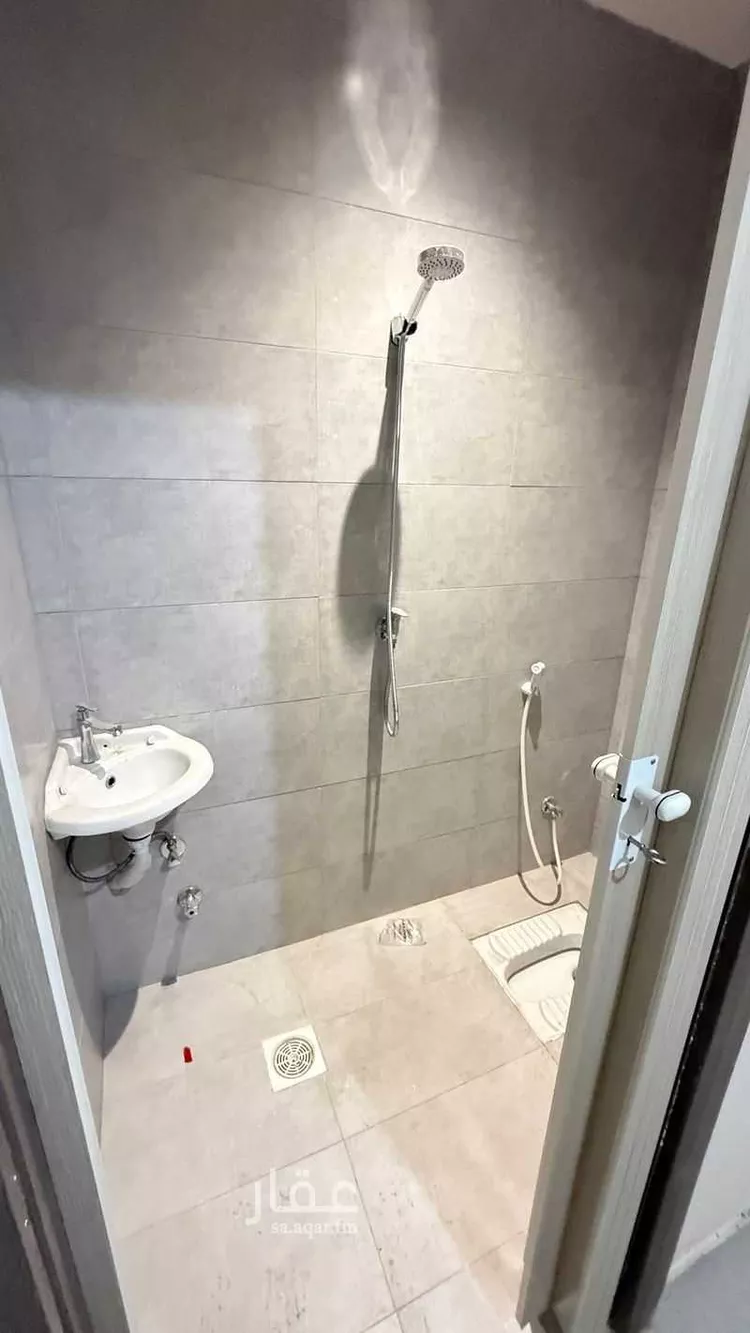غرفة للإيجار في شارع عبيد بن معاذ ، حي الصفا ، جدة ، جدة صورة 2