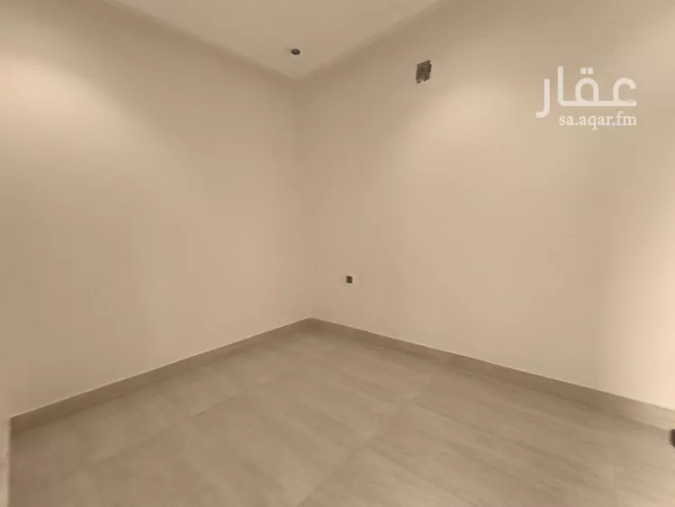Floor for Sale in Riyadh Tuwaiq 11