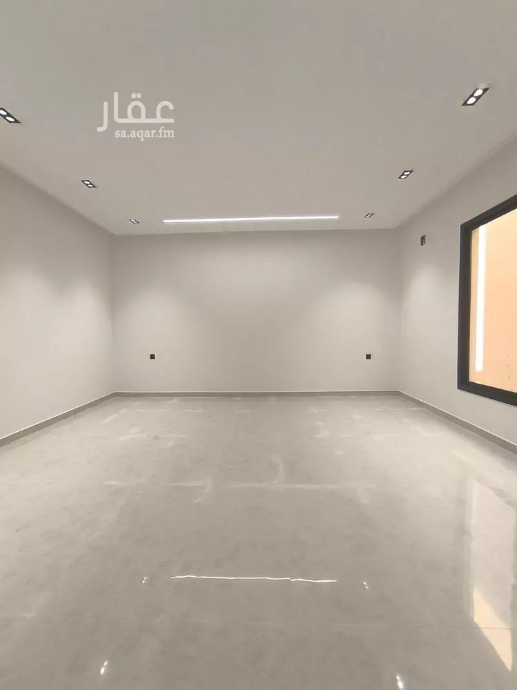 فيلا للبيع في شارع أحمد صالح قنديل, حي طويق, مدينة الرياض, منطقة الرياض 17