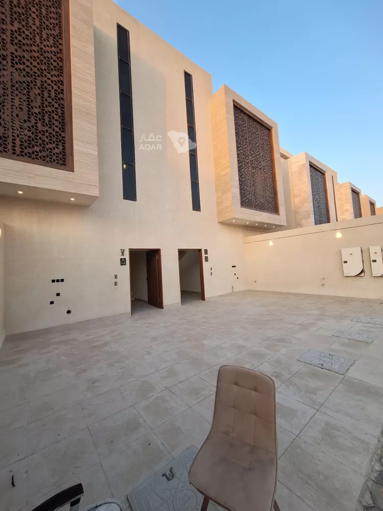 دور للبيع في شارع حسين الرشيدي, حي طويق, مدينة الرياض, منطقة الرياض 7