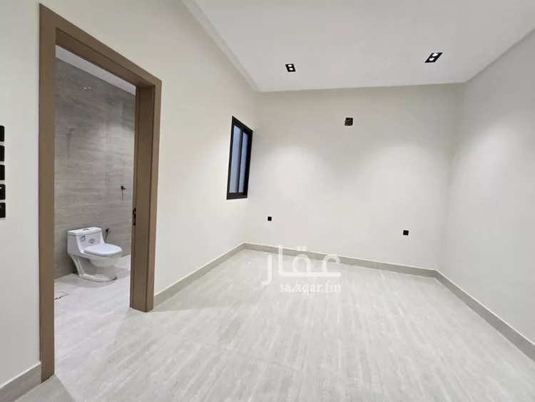 Floor for Sale in Riyadh Tuwaiq 9