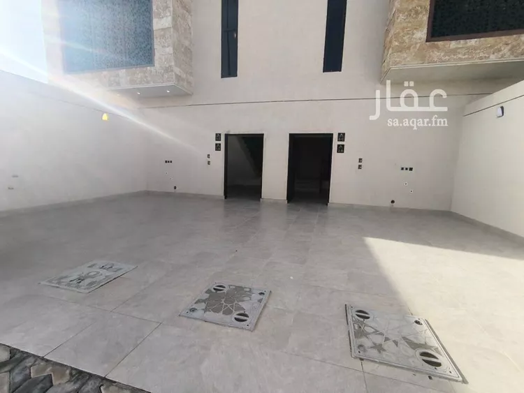 Floor for Sale in Riyadh Tuwaiq 13