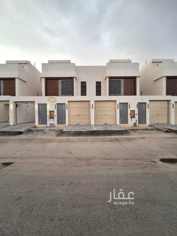 فيلا للبيع في شارع محمد المعافري, حي طويق, مدينة الرياض, منطقة الرياض