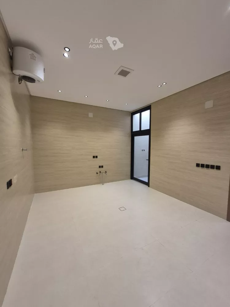 Villa for Sale in Riyadh Tuwaiq 12