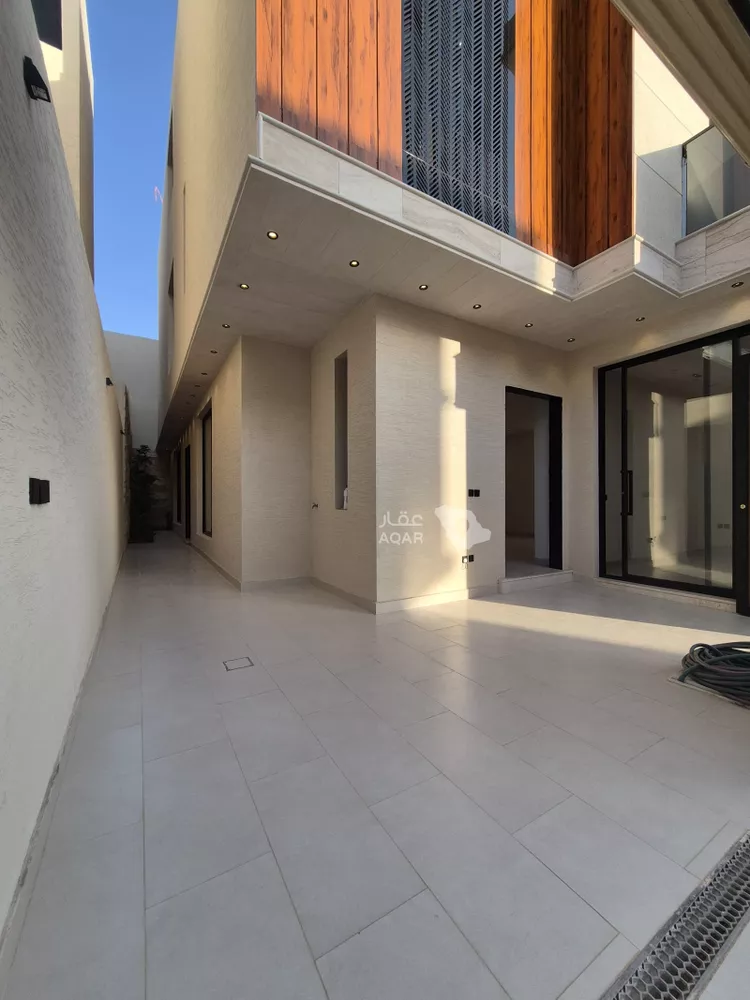 Villa for Sale in Riyadh Tuwaiq 28