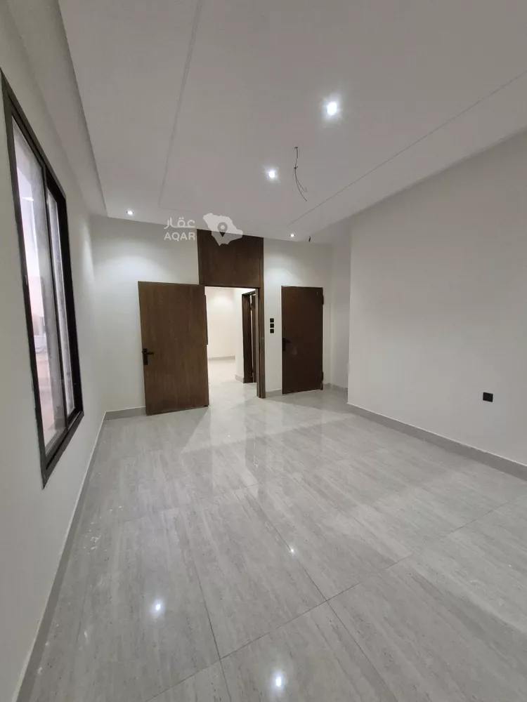 Floor for Sale in Riyadh Tuwaiq 6
