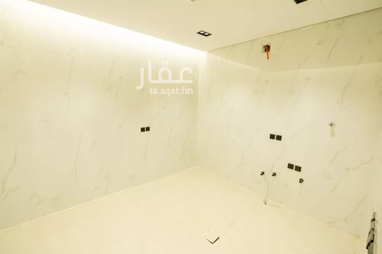 Villa for Sale in Riyadh Okaz 6