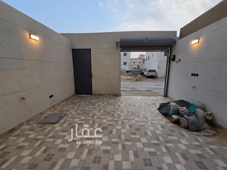 دور للبيع في شارع عبدالقادر الفاكهي, حي طويق, مدينة الرياض, منطقة الرياض صورة 2