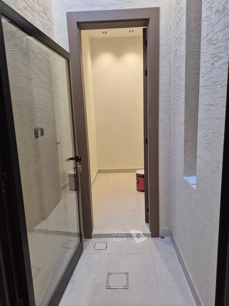 Villa for Sale in Riyadh Tuwaiq 12