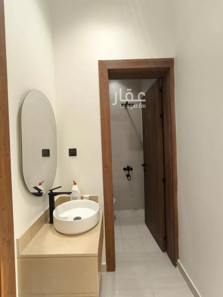 دور للبيع في شارع العدواني, حي طويق, مدينة الرياض, منطقة الرياض صورة 5
