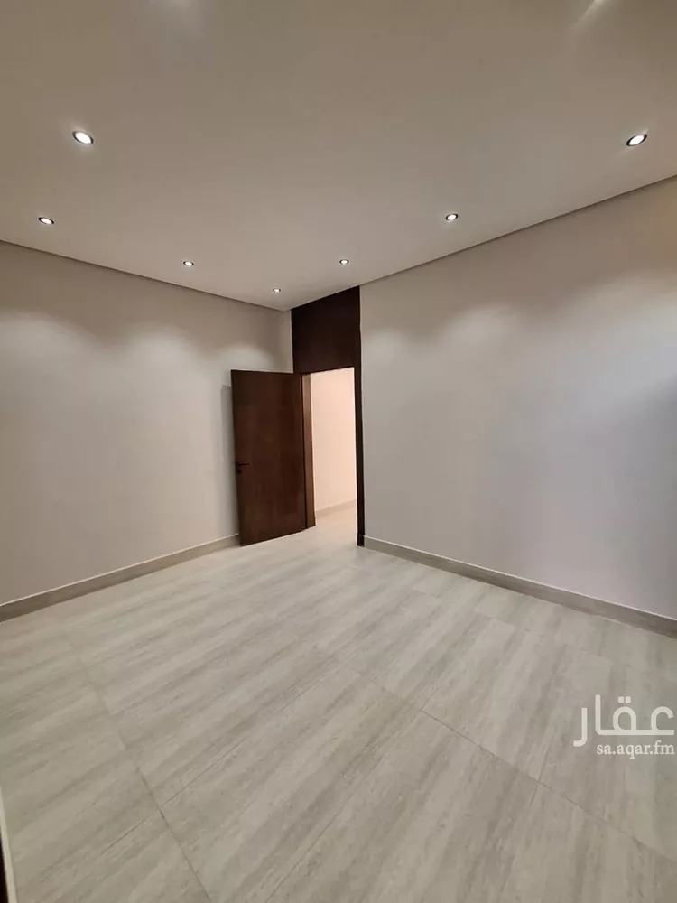 دور للبيع في شارع الزهري, حي طويق, مدينة الرياض, منطقة الرياض صورة 3