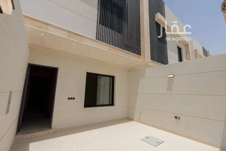 فيلا للبيع في شارع كعب الهجري, حي عكاظ, مدينة الرياض, منطقة الرياض صورة 5