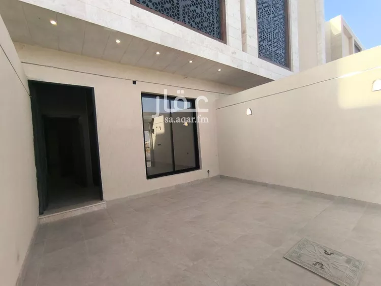Villa for Sale in Riyadh Tuwaiq 17