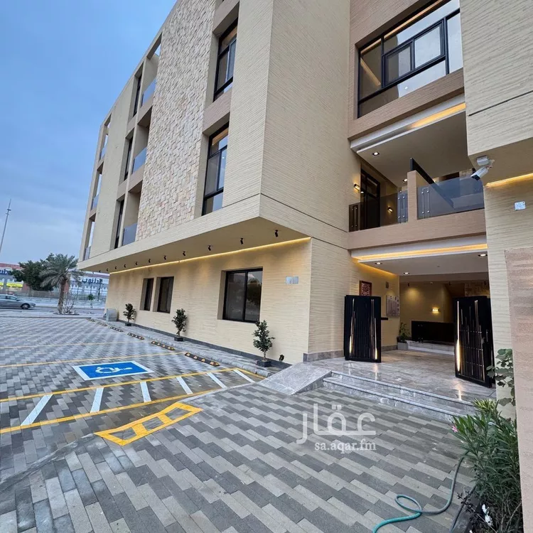 شقة للإيجار في شارع الامير مقرن بن عبدالعزيز, حي مغرزات, مدينة الرياض, منطقة الرياض صورة 2