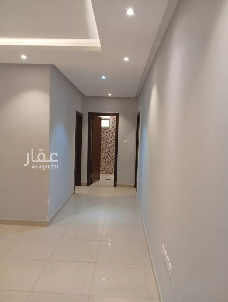 شقة للإيجار في شارع الامير مقرن بن عبدالعزيز, حي مغرزات, مدينة الرياض, منطقة الرياض 15